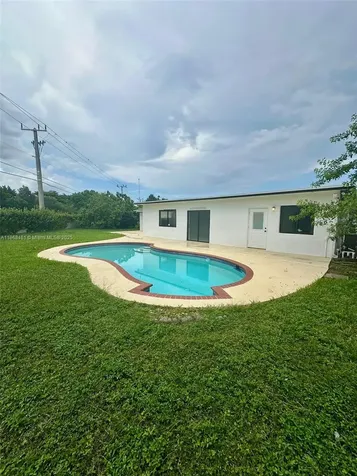 11283 SW 112th Terrace Miami FL 33176