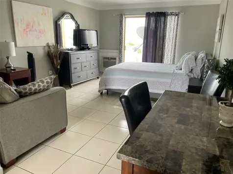 7904 West Drive Miami Beach FL 33141