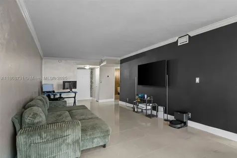 1000 Parkview Drive Hallandale Beach FL 33009