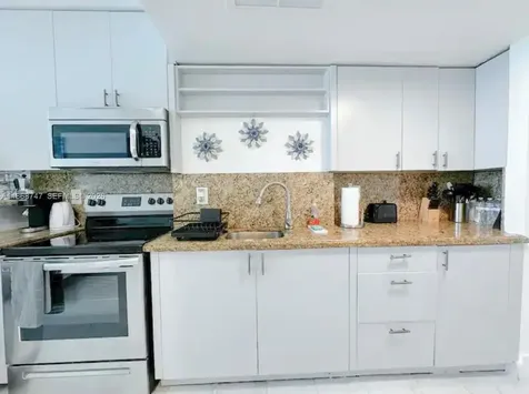 19201 Collins Avenue Sunny Isles Beach FL 33160