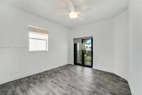 3160 New York Street Miami FL 33133