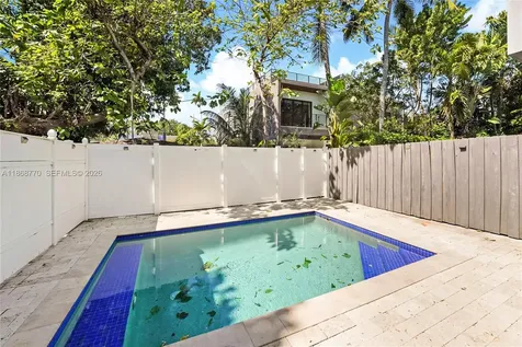 3160 New York Street Miami FL 33133