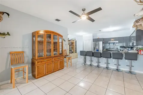 910 NW 133rd Avenue Miami FL 33182