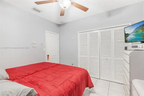 910 NW 133rd Avenue Miami FL 33182