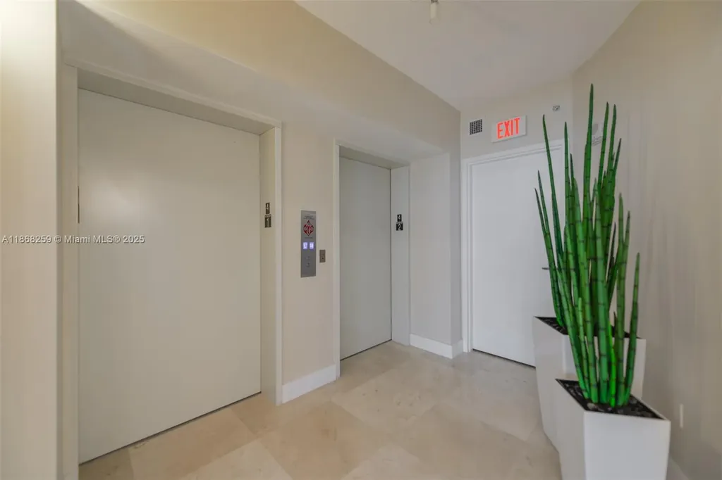 3101 S Ocean Drive Hollywood FL 33019