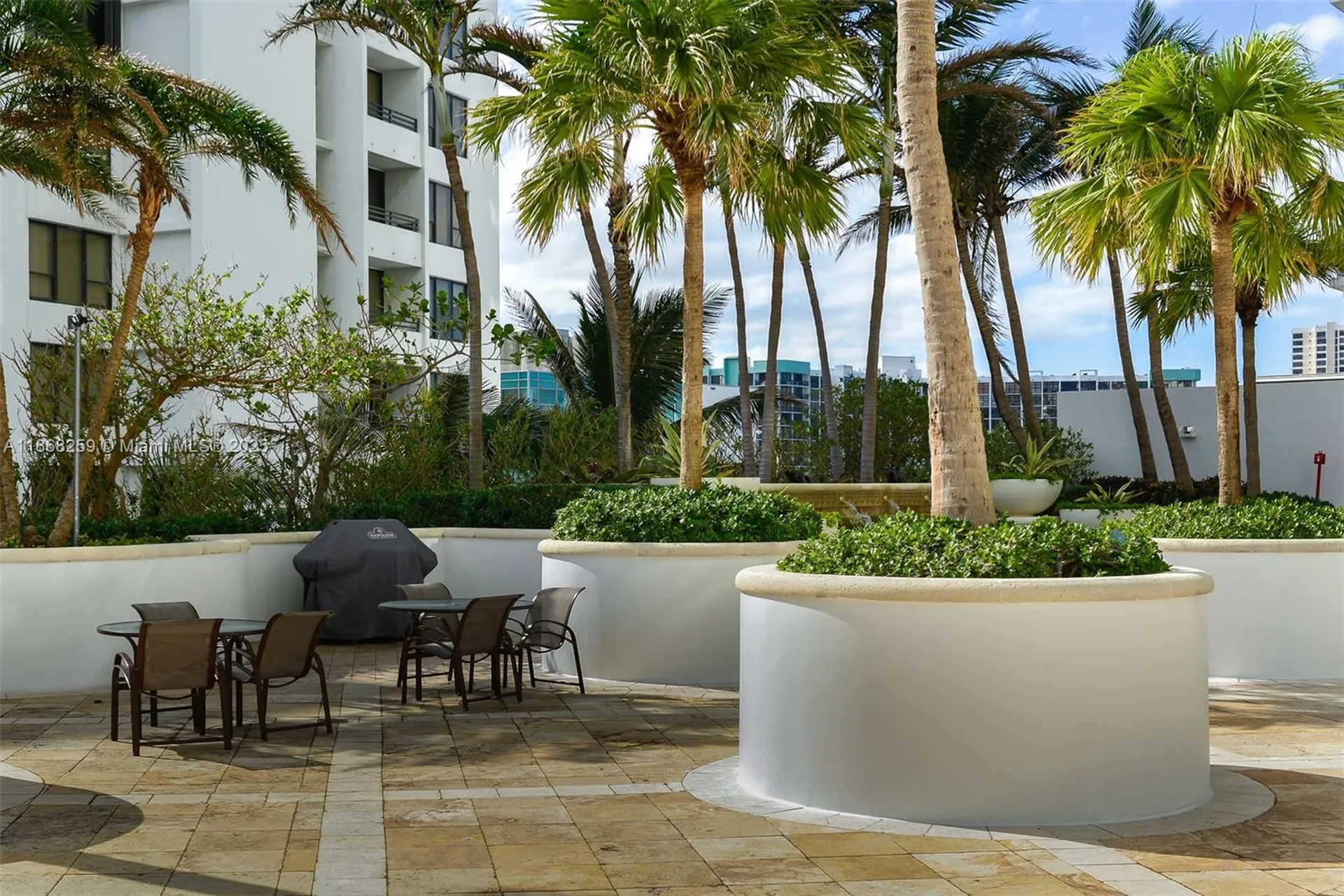 3101 S Ocean Drive Hollywood FL 33019