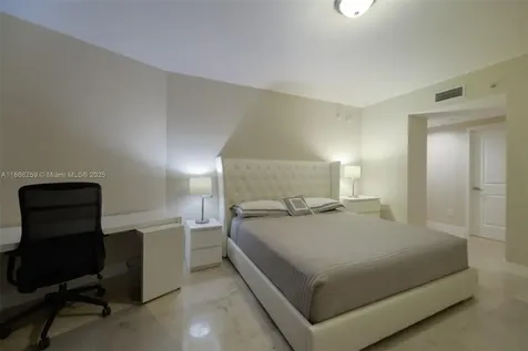 3101 S Ocean Drive Hollywood FL 33019