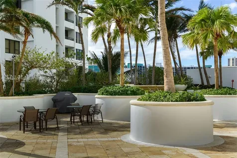 3101 S Ocean Drive Hollywood FL 33019
