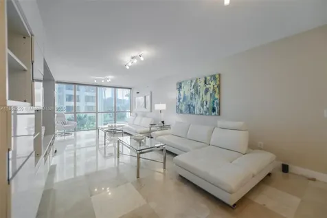 3101 S Ocean Drive Hollywood FL 33019