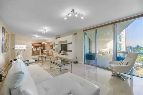 3101 S Ocean Drive Hollywood FL 33019