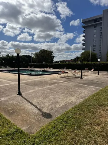 15600 NW 7th Avenue Miami FL 33169