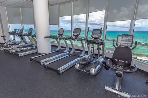 6365 Collins Ave(avail 04/05/2026) Miami Beach FL 33141