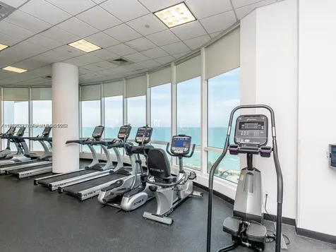6365 Collins Ave(avail 04/05/2026) Miami Beach FL 33141