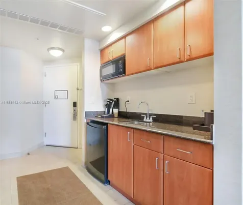 18001 Collins Avenue Sunny Isles Beach FL 33160