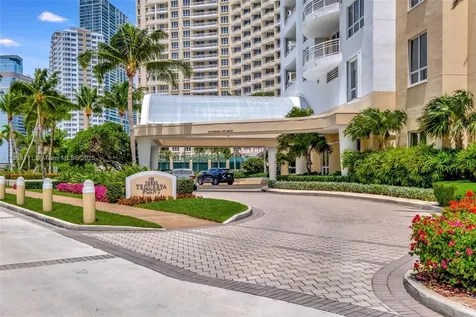 848 Brickell Key Drive Miami FL 33131