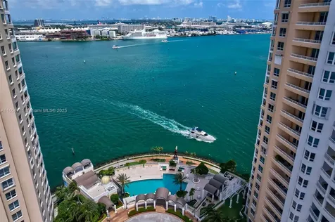 848 Brickell Key Drive Miami FL 33131