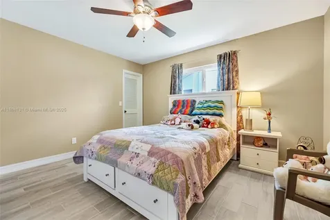 404 SW 33rd Terrace Cape Coral FL 33914
