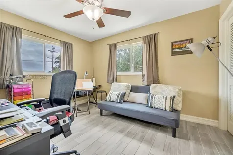 404 SW 33rd Terrace Cape Coral FL 33914