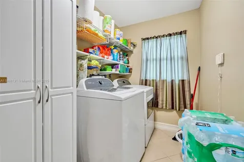 404 SW 33rd Terrace Cape Coral FL 33914