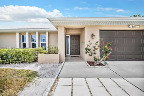 404 SW 33rd Terrace Cape Coral FL 33914