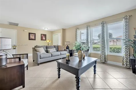 404 SW 33rd Terrace Cape Coral FL 33914