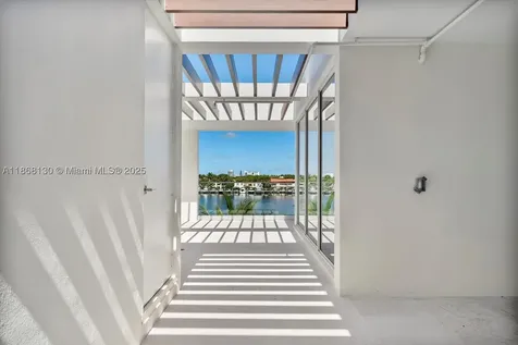 3750 Yacht Club Drive Aventura FL 33180