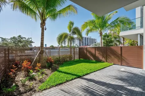 3750 Yacht Club Drive Aventura FL 33180
