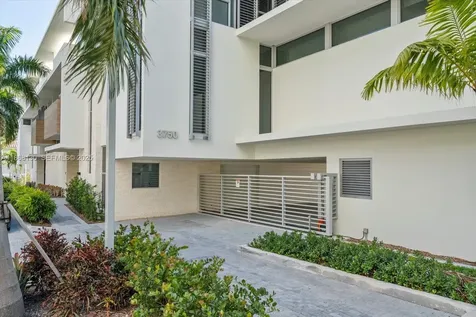 3750 Yacht Club Drive Aventura FL 33180