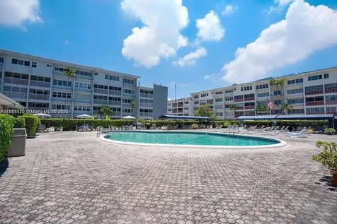 215 SE 3rd Avenue Hallandale Beach FL 33009