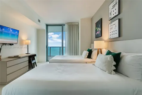 4111 S Ocean Drive Hollywood FL 33019