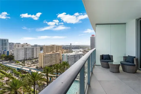 4111 S Ocean Drive Hollywood FL 33019