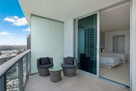 4111 S Ocean Drive Hollywood FL 33019