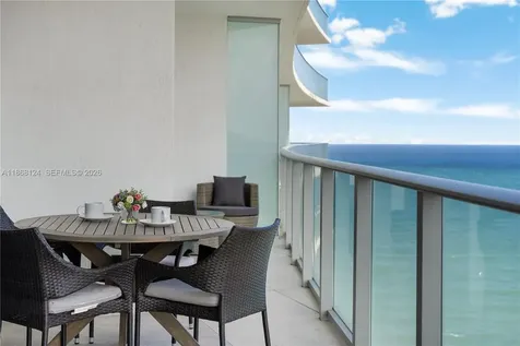 4111 S Ocean Drive Hollywood FL 33019