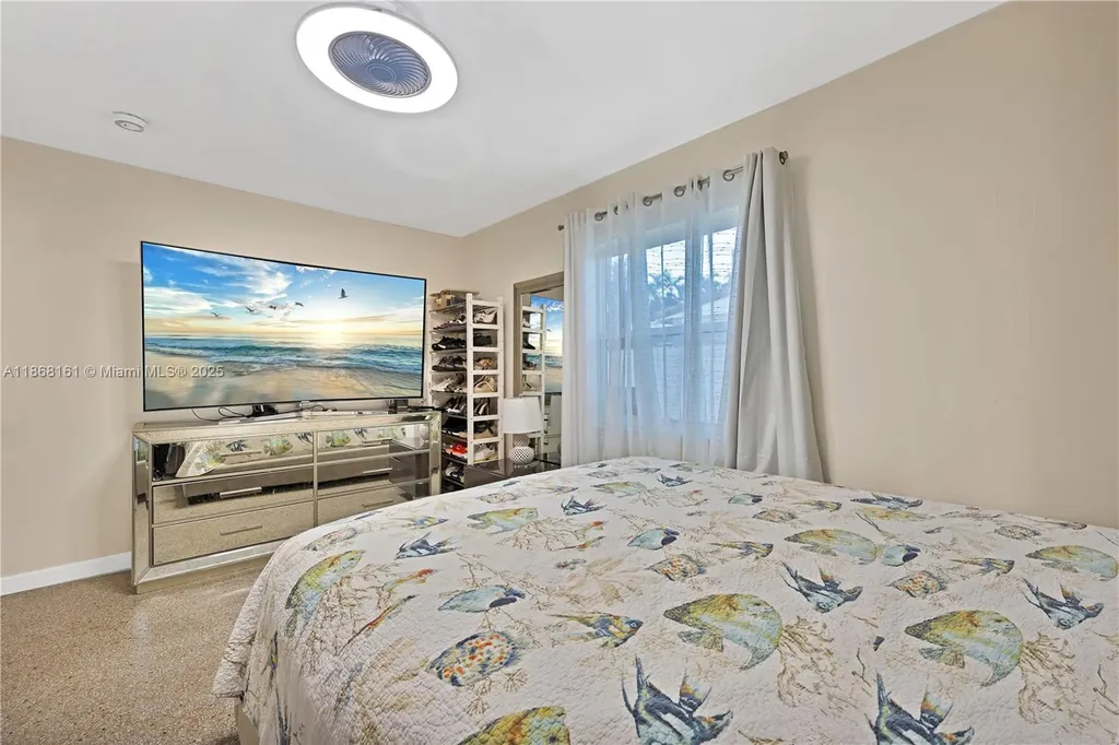 2615 Liberty Street Hollywood FL 33020