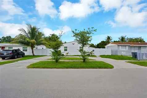 2615 Liberty Street Hollywood FL 33020