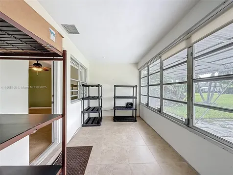 290 Main Boulevard Boynton Beach FL 33435