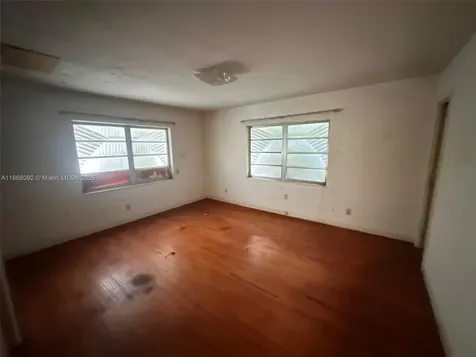102 SW 1st Avenue Hallandale Beach FL 33009