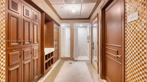 1460 S Ocean Boulevard Lauderdale By The Sea FL 33062