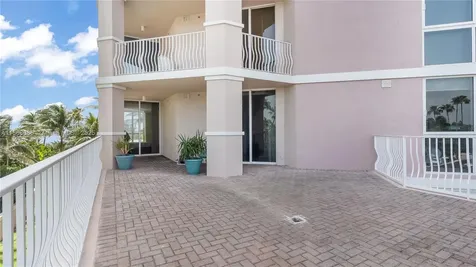 1460 S Ocean Boulevard Lauderdale By The Sea FL 33062