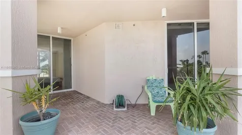 1460 S Ocean Boulevard Lauderdale By The Sea FL 33062