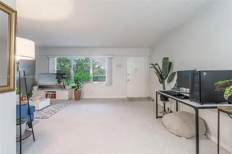13255 SW 7th Court Pembroke Pines FL 33027