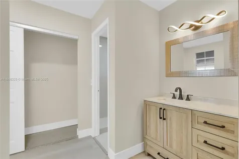 5128 SW 123rd Avenue Cooper City FL 33330