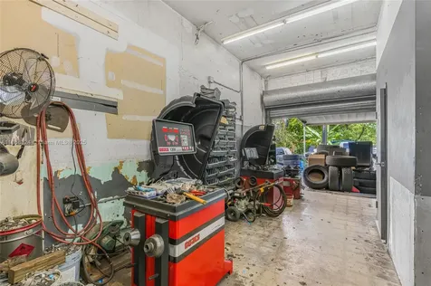 7790 SW 26th Street Miami FL 33155