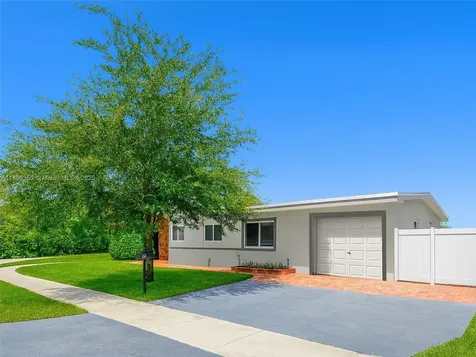 5250 SW 96th Avenue Miami FL 33165