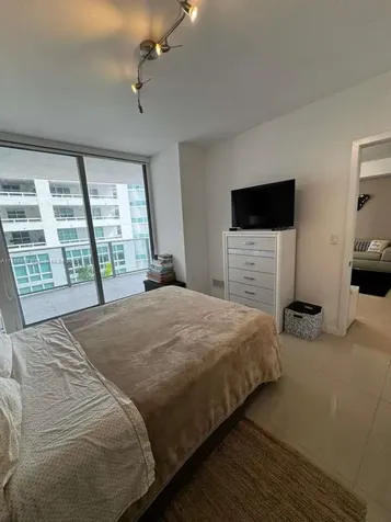 488 NE 18th Street Miami FL 33132