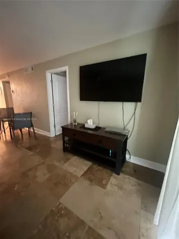 410 SE 2nd Street Hallandale Beach FL 33009