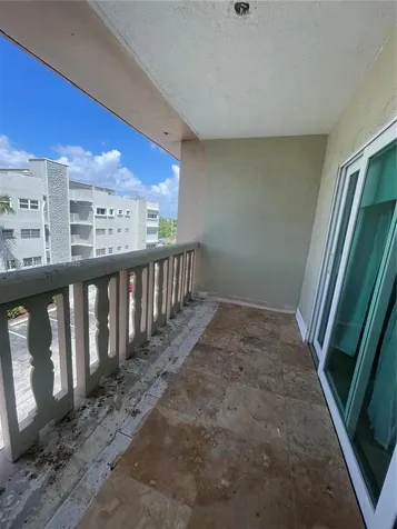 410 SE 2nd Street Hallandale Beach FL 33009