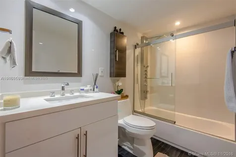 19390 Collins Avenue Sunny Isles Beach FL 33160