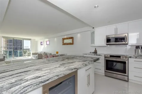 19390 Collins Avenue Sunny Isles Beach FL 33160