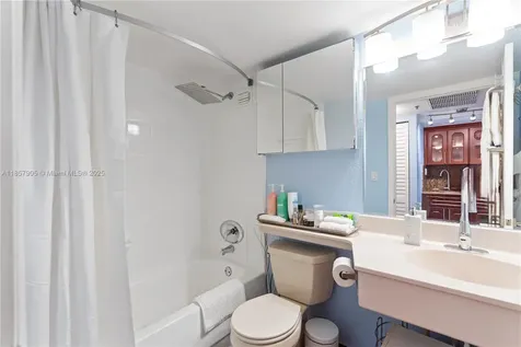 19201 Collins Avenue Sunny Isles Beach FL 33160